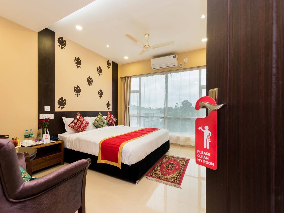 Central Courtyard Boutique Hotel Siliguri Buitenkant foto
